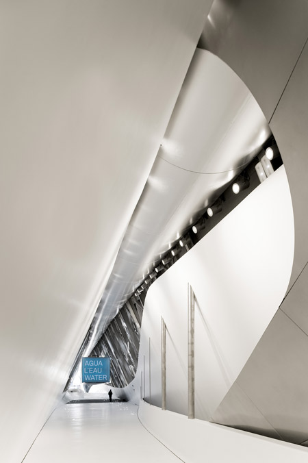 zha_cp_fg_277.jpg