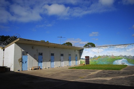 2010112530