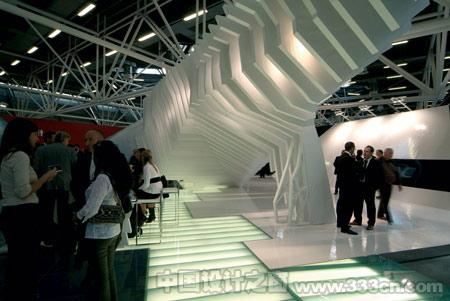 iris-and-fmg-by-francesco-librizzi-and-vittorio-venezia-cersaie2008-iris-114.jpg