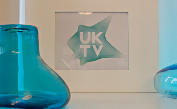 英國(guó)UKTV數(shù)字有線電視新LOGO