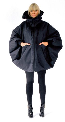 ڽֵ(Black Street Sculptures)O(sh)Ӌ\Ä(chung)µĲüMٵʹÿpԇDģͬ(ji)֮gbĲ O(sh)Ӌa(chn)Max Jenny څݣrƷ(Fashion Replacement)