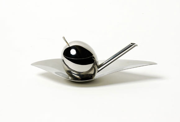 Olive oil tester TASTE-HUILE by Lorenzo Piccione di Pianogrillo and Köbi Wiesendanger:alessi Fall/winter 2007