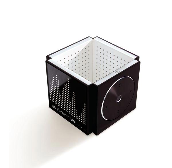 Box to play from au Design Project and Yamaha