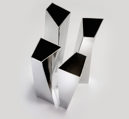 alessi-crevasse-vase4.jpg