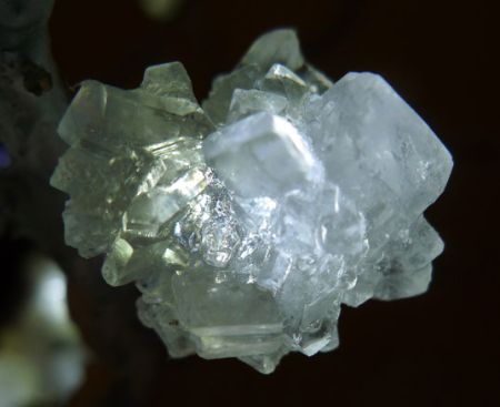 20110428100