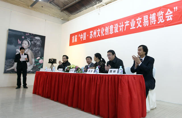 DV3C2216.jpg